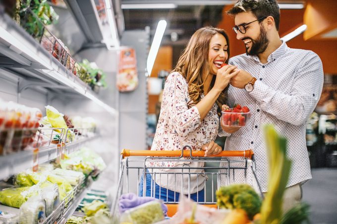 13 Rude Things You Should Never Do at the Grocery Store