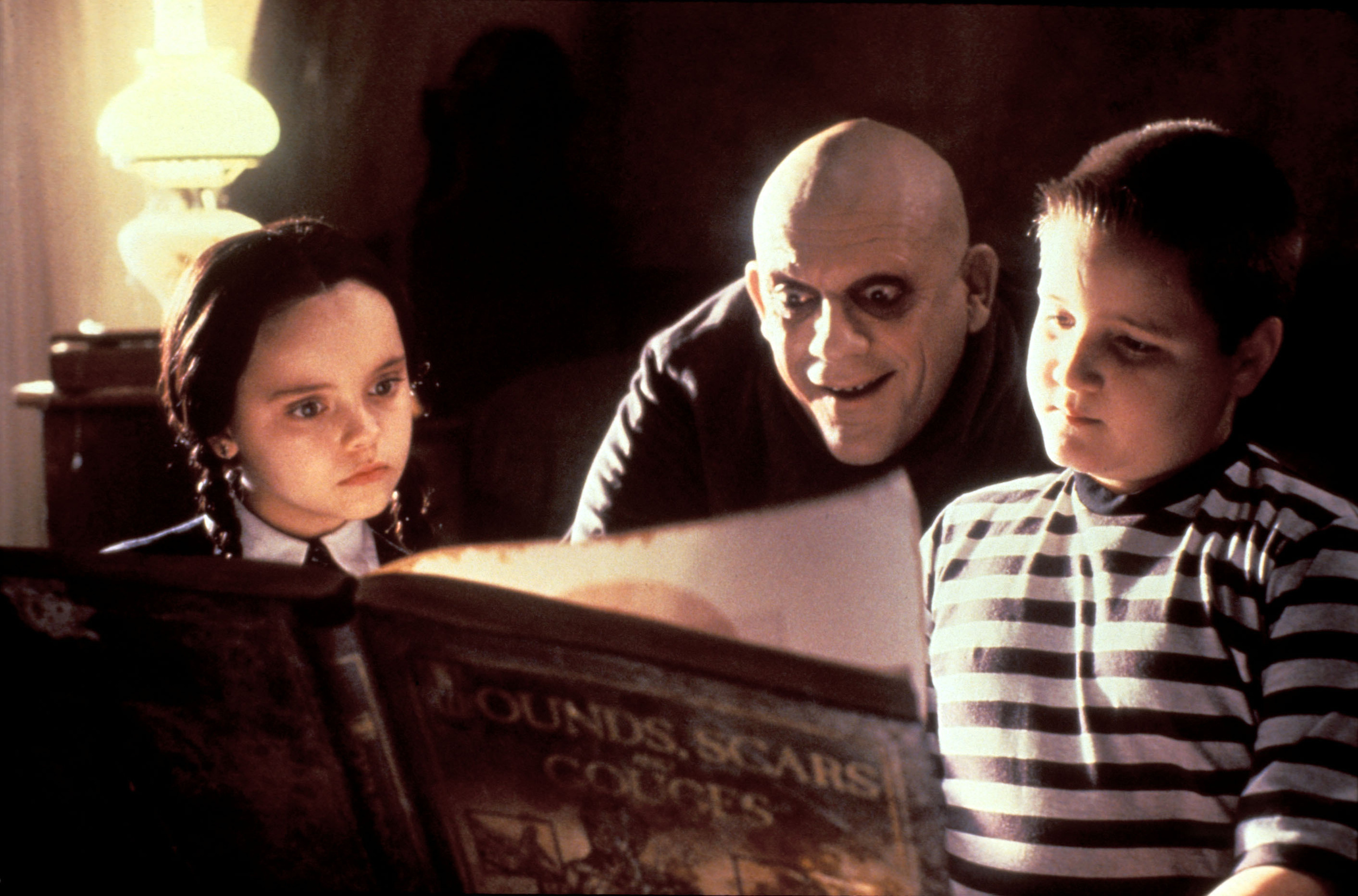 <p>Tim Burton may not have directed, but a project like <em>The Addams Family</em> certainly attracted a type. Caroline Thompson was one of the two credited writers. Her debut screenplay was <em>Edward Scissorhands</em>, and she also wrote on <em>The Nightmare Before Christmas</em> later. The other screenwriter was Larry Wilson, who wrote <a href="https://www.yardbarker.com/entertainment/articles/20_facts_you_might_not_know_about_beetlejuice/s1__37660945#slide_1" rel="noopener noreferrer"><em>Beetlejuice</em></a>.</p><p>You may also like: <a href='https://www.yardbarker.com/entertainment/articles/actors_who_became_unrecognizable_in_roles_040424/s1__39115025'>Actors who became unrecognizable in roles</a></p>