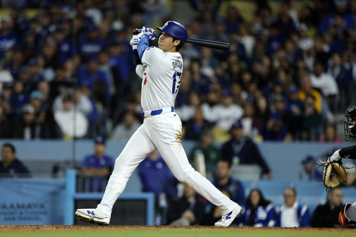 Shohei Ohtani Hits First Home Run As A Dodger In 5–4 Win Over Giants