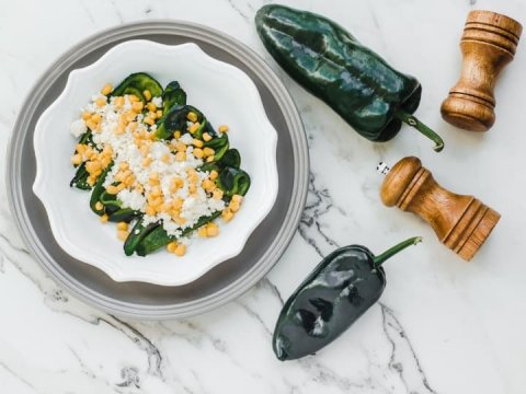 Chiles poblanos rellenos, 10 ideas de cómo hacerlos