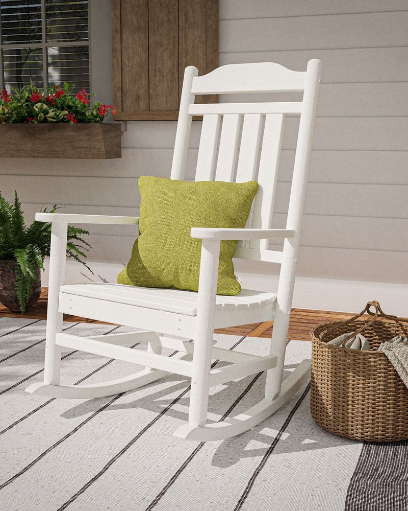 6 Best Outdoor Rocking Chairs for Relaxing on the Patio