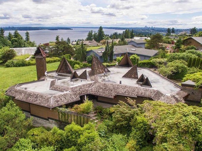 The 30 Most Ridiculous Real Estate Listing Photos