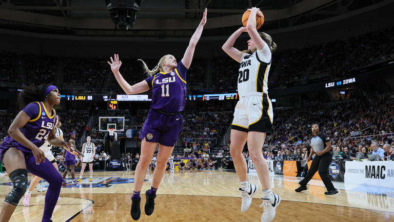 LSU’s Hailey Van Lith Set to Hit Transfer Portal For Second Time in Two ...