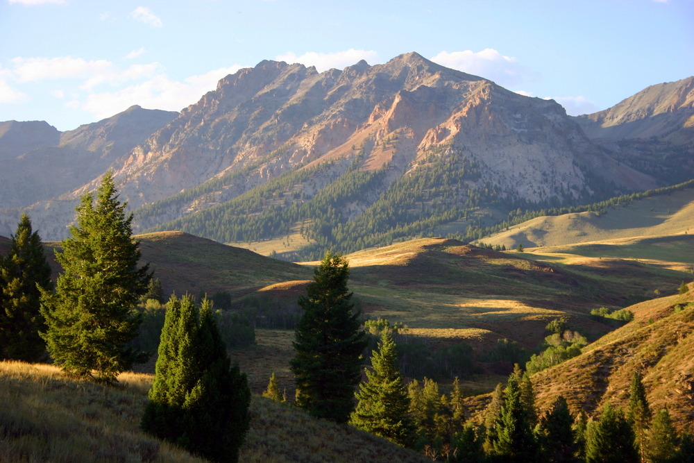 <p>Sun Valley combines outdoor recreation with sustainability, offering green lodging and activities that respect the environment. The area is known for its conservation efforts, renewable energy initiatives, and sustainable tourism practices.</p>