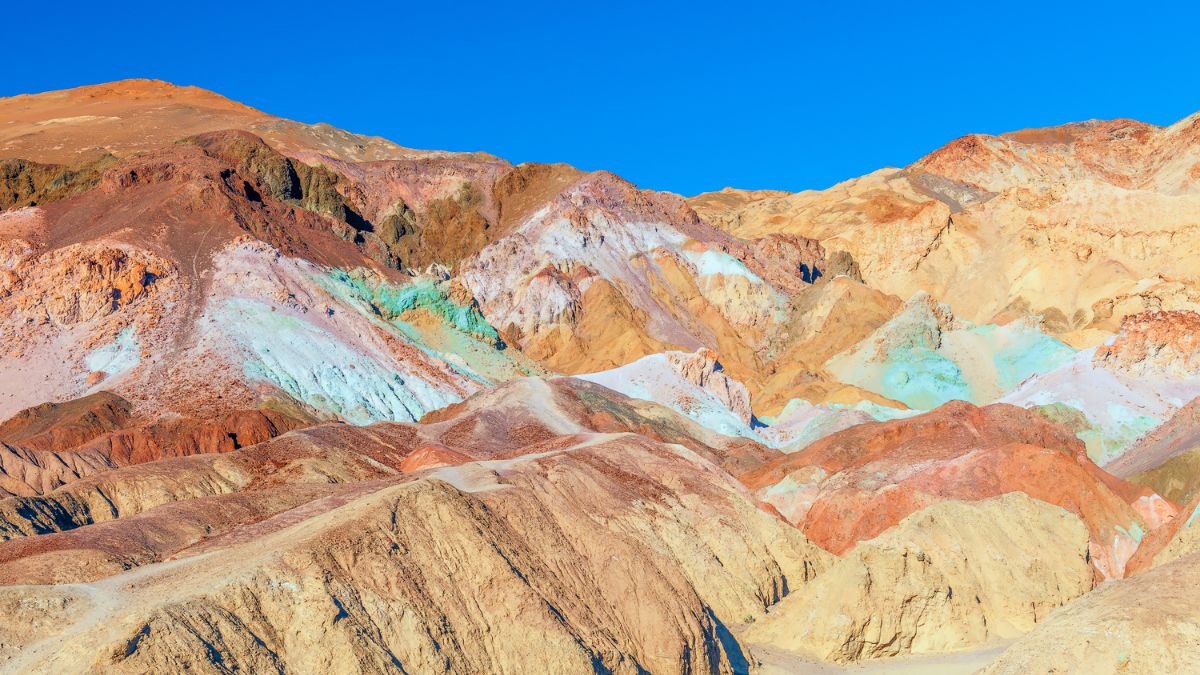 <p>Death Valley National Park is coined "the land of extremes". It is the hottest, driest, and lowest national park in the United States and the location of the highest temperature ever recorded in 1936 at 134 degrees.</p><p>Serving unique natural wonders, the park boasts plenty of attractions, such as Badwater Basin, the lowest place in the U.S.</p>