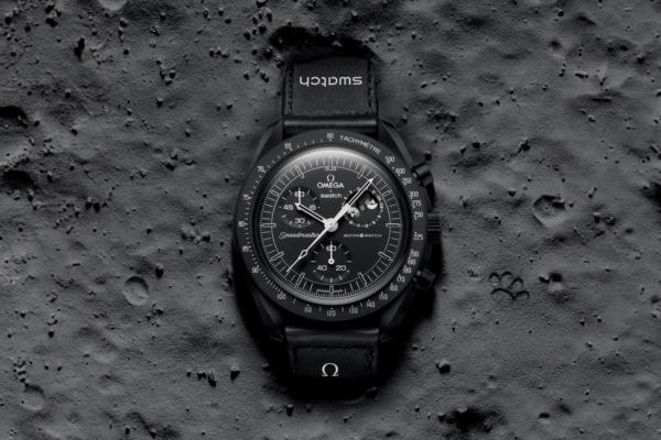 Black Snoopy MoonSwatch ‘Mission to the Moonphase’ Details Confirmed