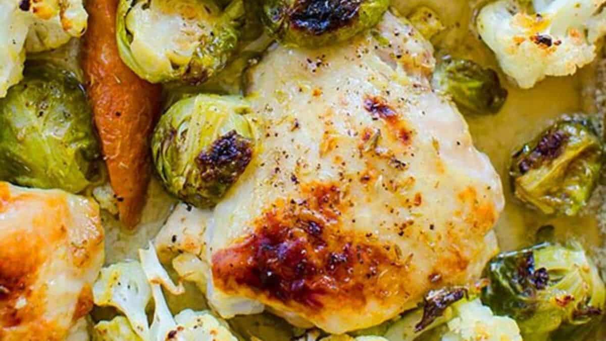 26 Effortless Chicken Dinners You Can Just Dump and Bake