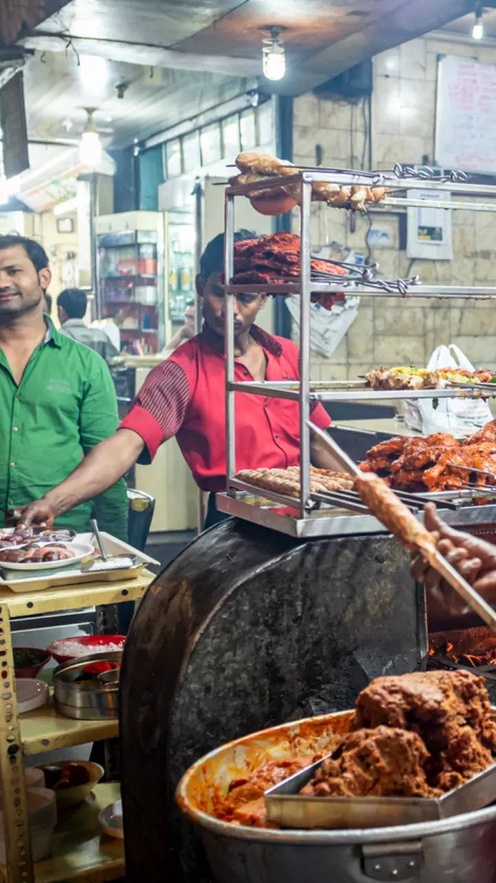 14 Popular Street Foods From Around The World