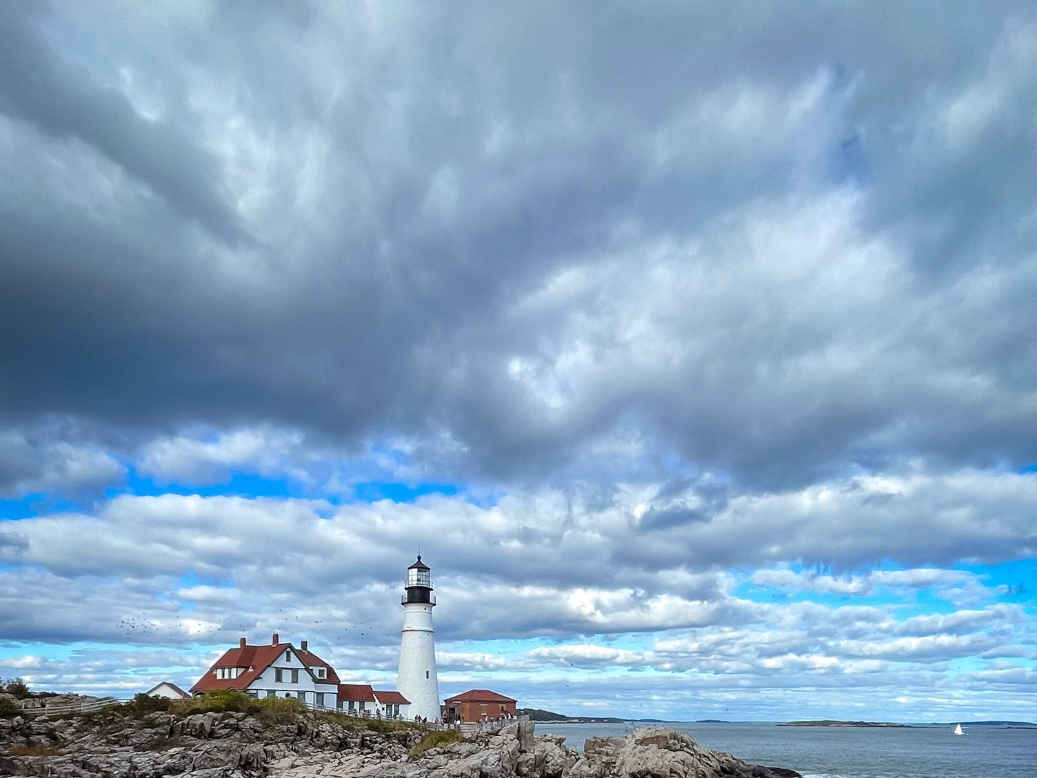 <p>There's so much to love about Maine, but my favorite part of the state is the coast. With jagged and dramatic cliffs, lighthouses, and lobster shacks, visiting the Maine coast is an unforgettable experience.</p><p>It's easy to find peace in the state that <a href="https://aa.usno.navy.mil/faq/first_sunrise">sees the first sunrise</a> of the year and is home to Acadia National Park, which is one of the country's <a class="" href="https://affiliate.insider.com?h=ba74a6da1b26c66a5c2e39cad0e127a98854cfcfcbcdb7a4184dae07a026e335&platform=msn_reviews&postID=660b1e45669ae113e1c95519&postSlug=best-us-states-to-visit-according-to-frequent-traveler&site=bi&u=https%3A%2F%2Fwww.nationalgeographic.com%2Ftravel%2Fnational-parks%2Farticle%2Fmost-visited-parks-photos&utm_source=msn_reviews">most popular</a> national parks.</p><p>I love to road trip up the coast, stopping in beautiful towns like Kennebunkport, Bar Harbour, and Lubec.</p>