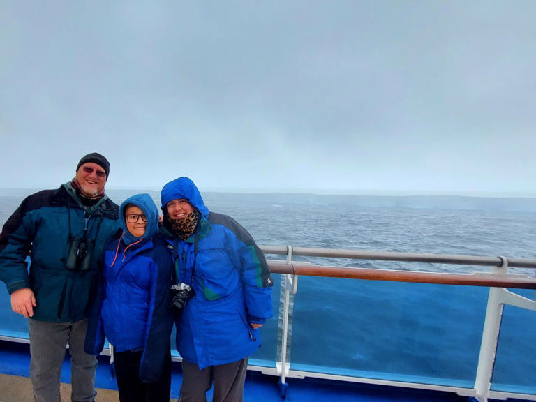 We witnessed the A23a Iceberg in Antarctica: the largest iceberg on Earth. The first tourists ever to do so. And it was breathtaking! Over Christmas 2023 my family and I took the adventure of a lifetime – a mindblowing cruise to Antarctica aboard the Sapphire Princess. We saw majestic landscapes, penguins, seals, whales, and glaciers...