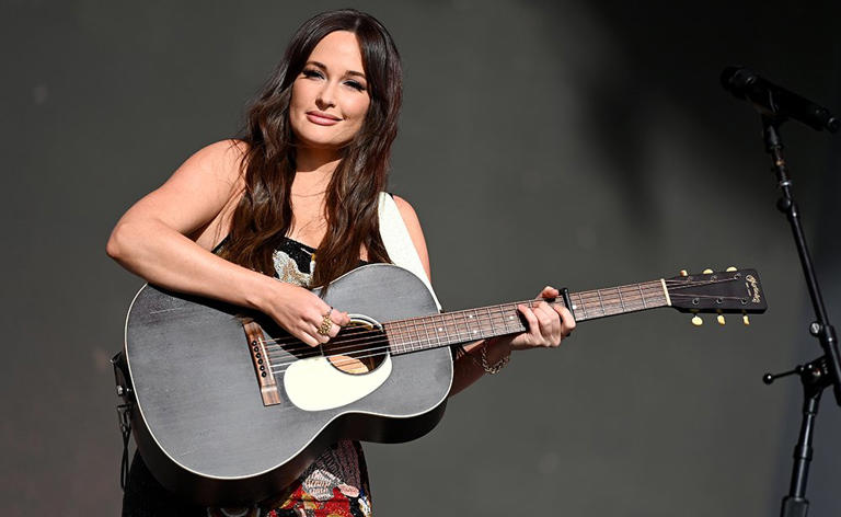 Kacey Musgraves pictured performing at the 2022 Glastonbury Festival