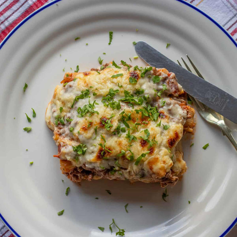 Greek Pastitsio Recipe (Greek Lasagna)