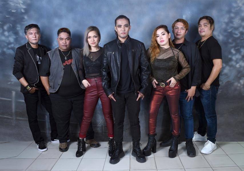 this zamboanga rock band has inked a deal with a u.s. record label