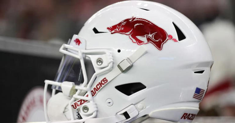 Arkansas Running Back Isaiah Augustave Plans To Enter Ncaa Transfer Portal