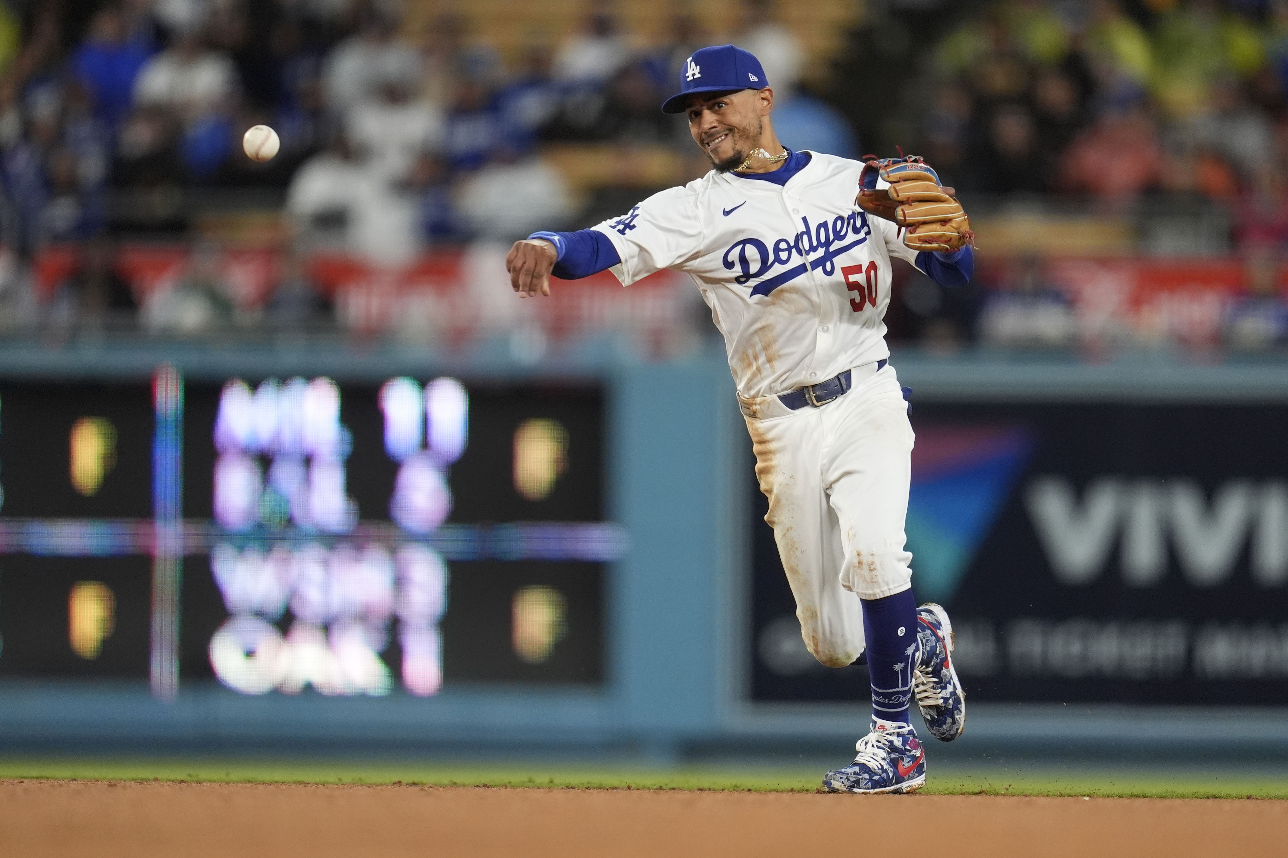 stone perfect into 6th inning and betts drives offense as dodgers beat padres 5-2 in testy game
