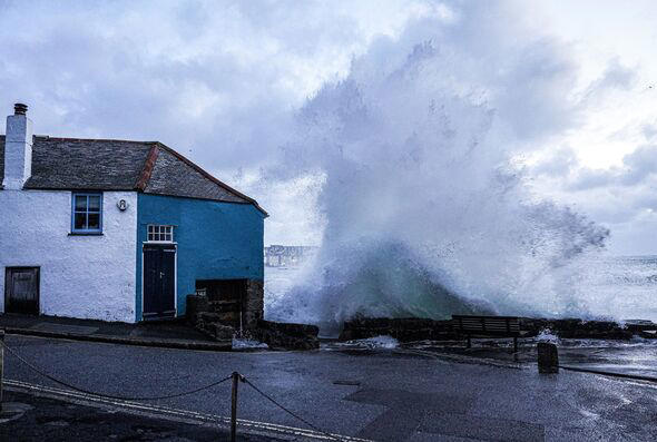 UK storm forecast: Britain to be battered by freezing winds in sudden ...