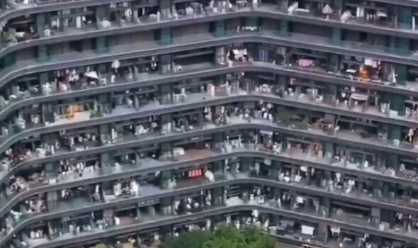 Inside the Chinese mega-town made up of just one apartment complex for ...