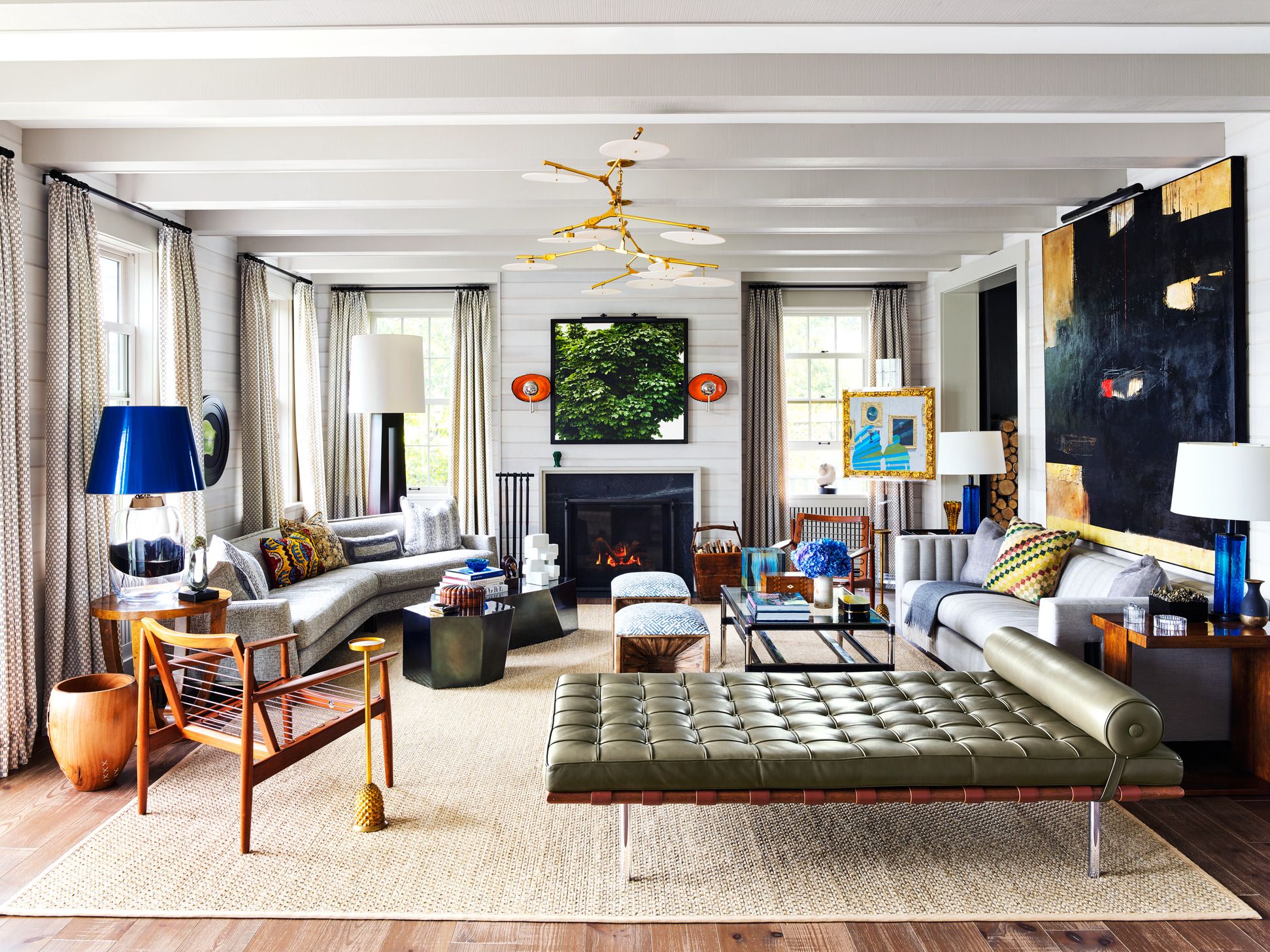 Here's Everything a Midcentury Modern Living Room Needs