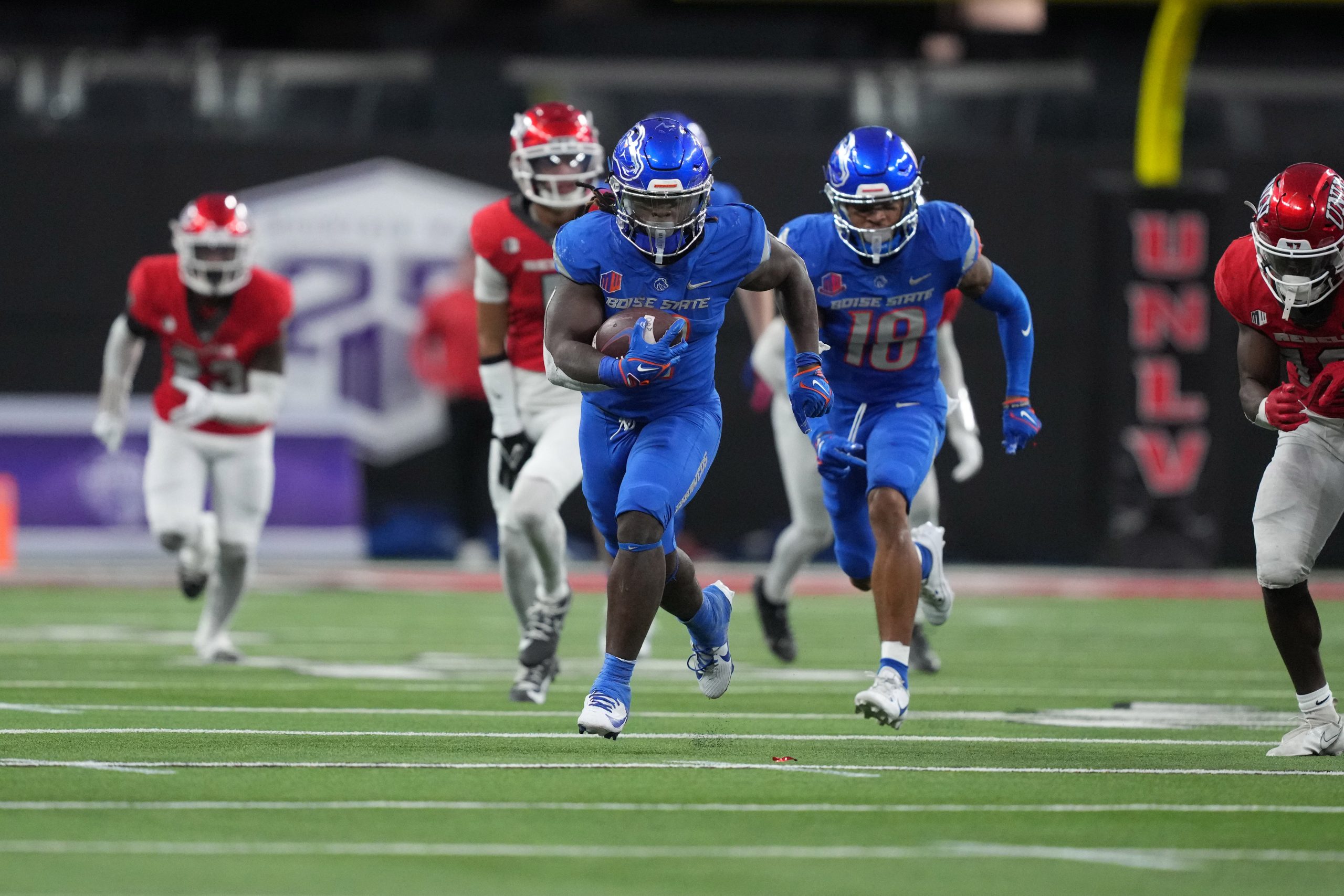 Boise State Broncos’ Top 10 Returning Players In 2024 Include Ashton ...