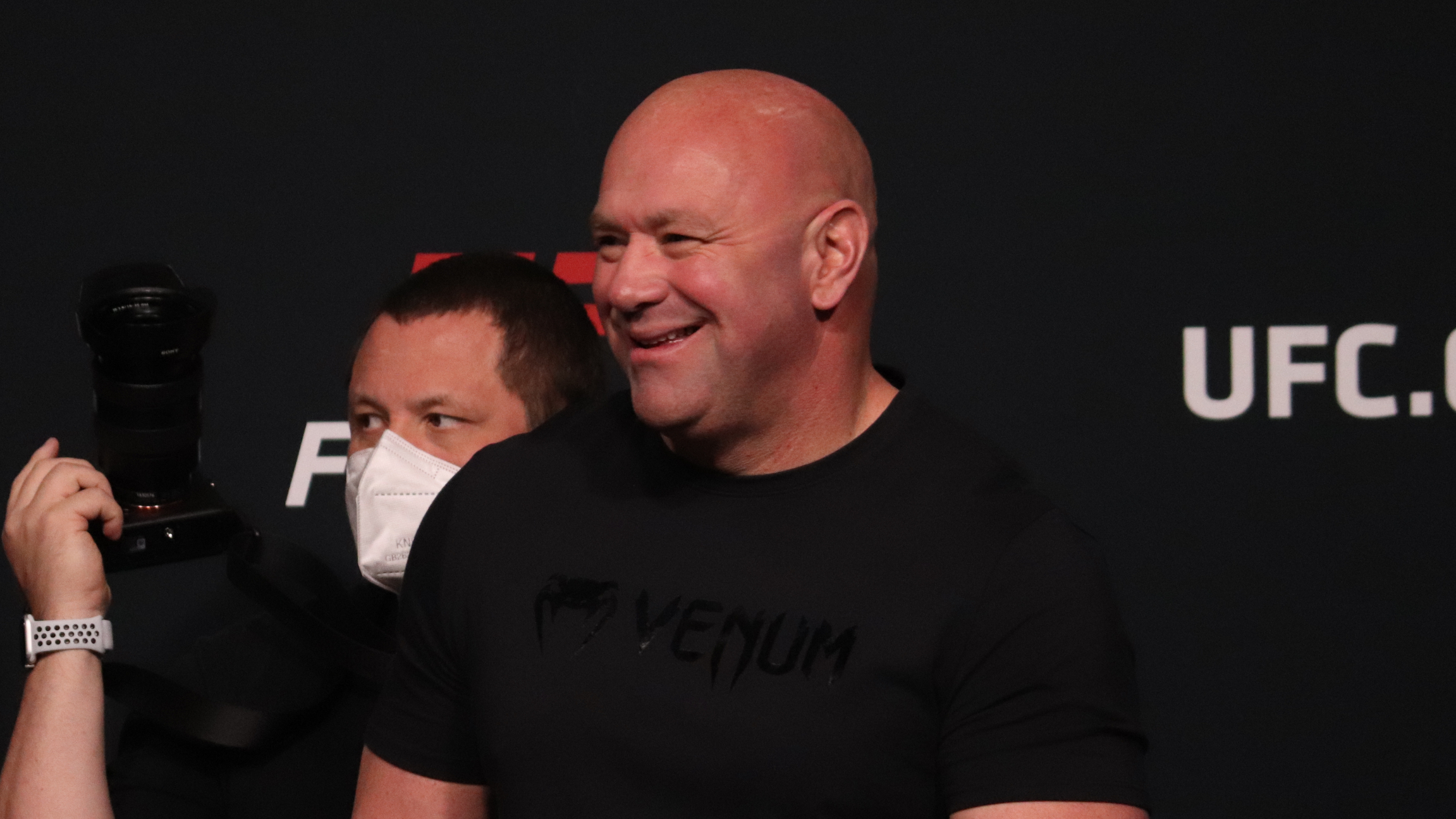 dana white claims he's beaten eddie hearn to stage first combat sport show at new venue