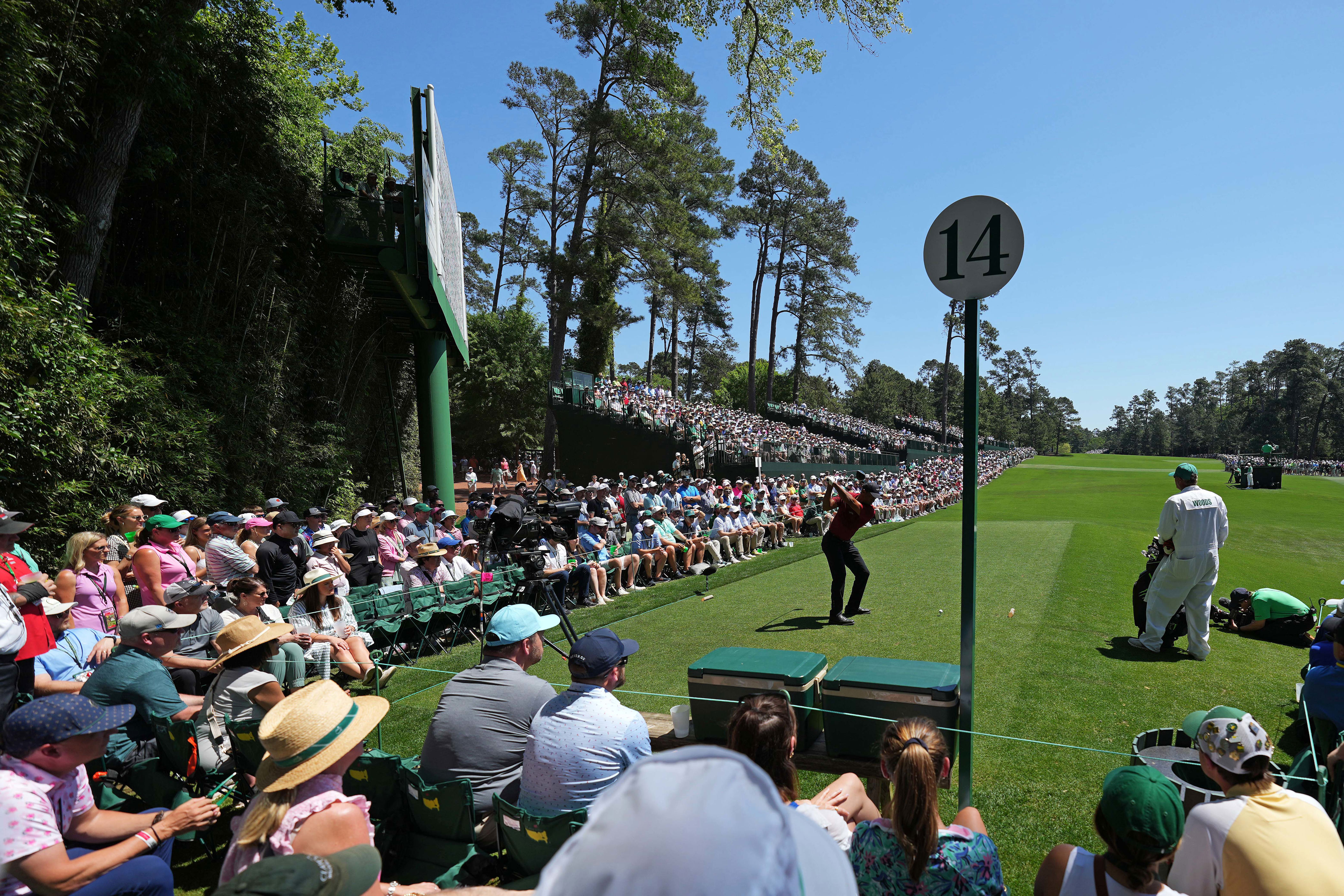 masters 2024 live updates: tiger woods ends day in last place as scottie scheffler set to tee off