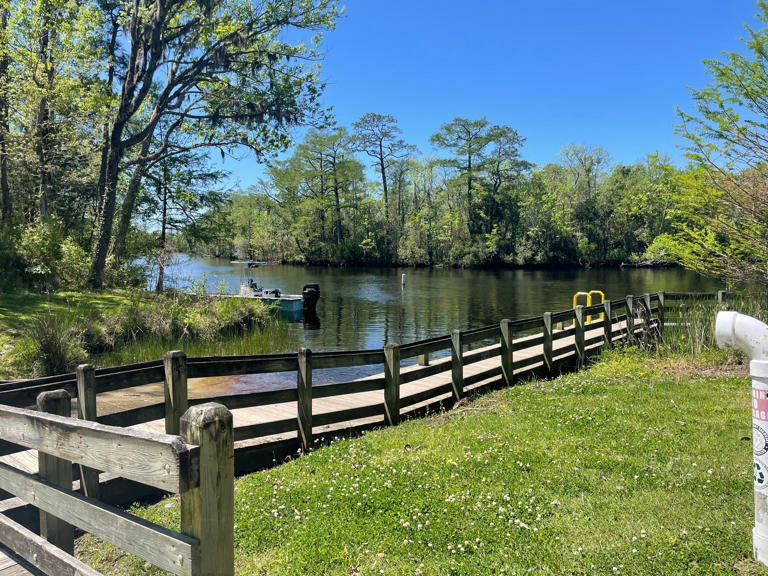 UPDATE: Body of missing man found who fell off his boat into White Oak ...