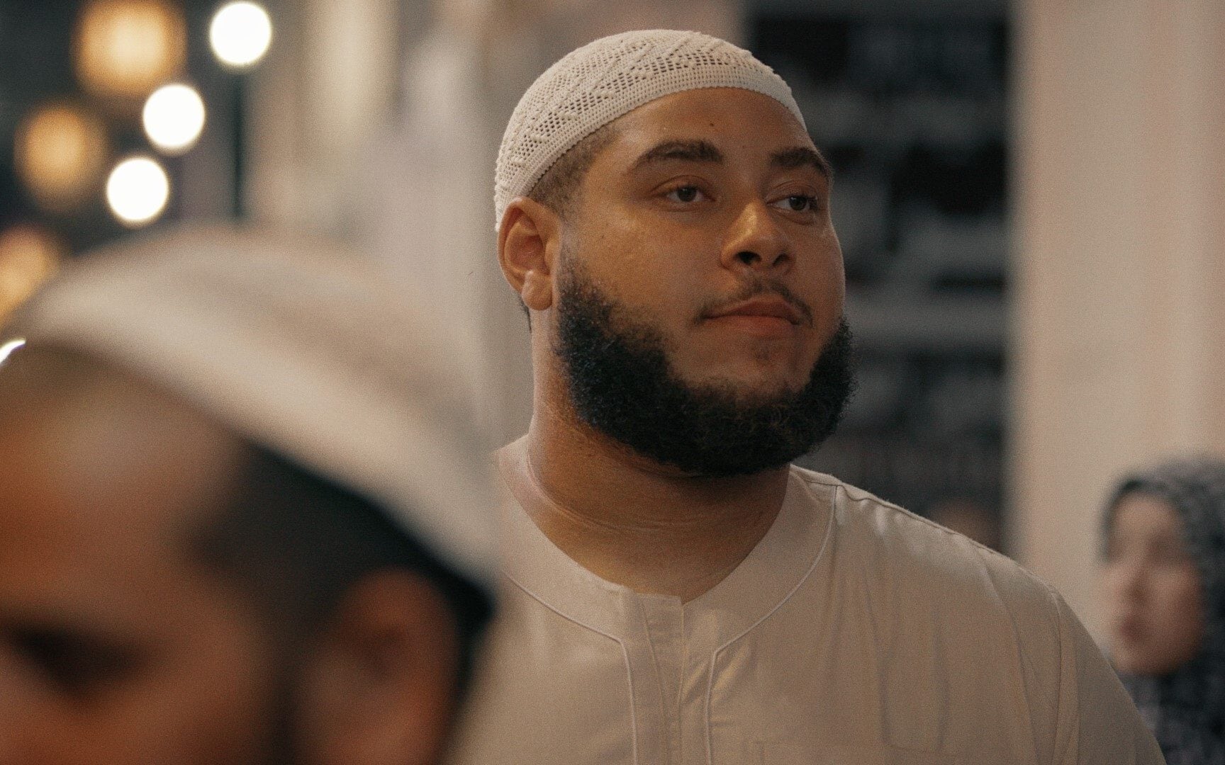 big zuu goes to mecca, review: the travelogue trumps the personal journey