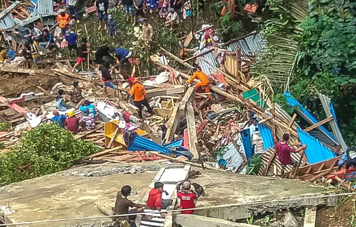 indonésie : au moins 15 morts dans un glissement de terrain à la suite de fortes pluies