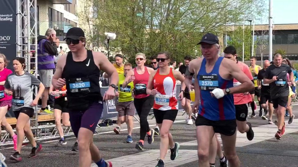 thousands compete in half marathon