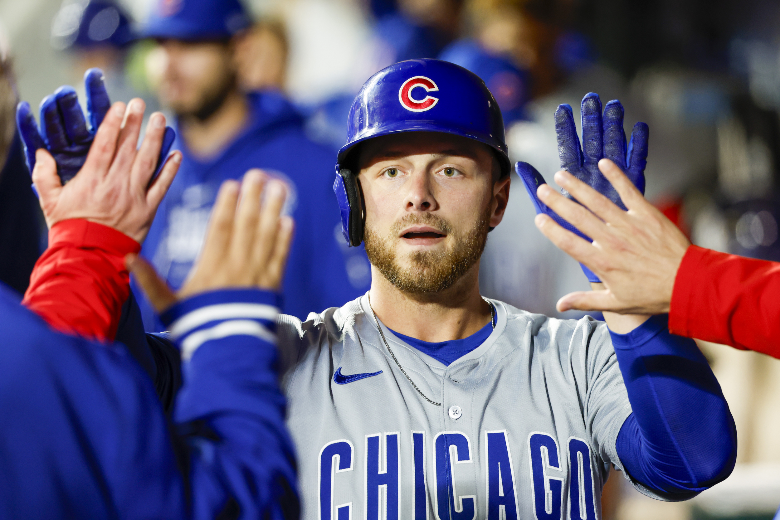 watch: cubs rookie belts hr in his fourth consecutive game