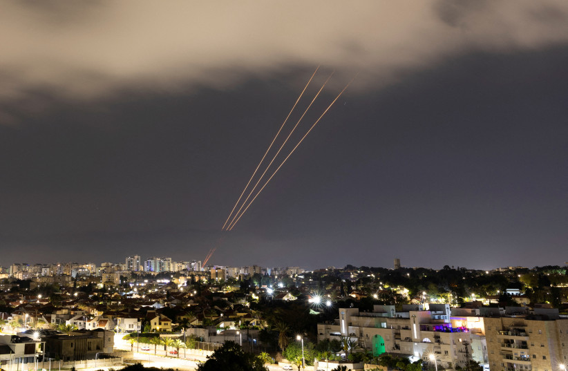israelíes describen el temor ante el ataque de drones iraníes a israel