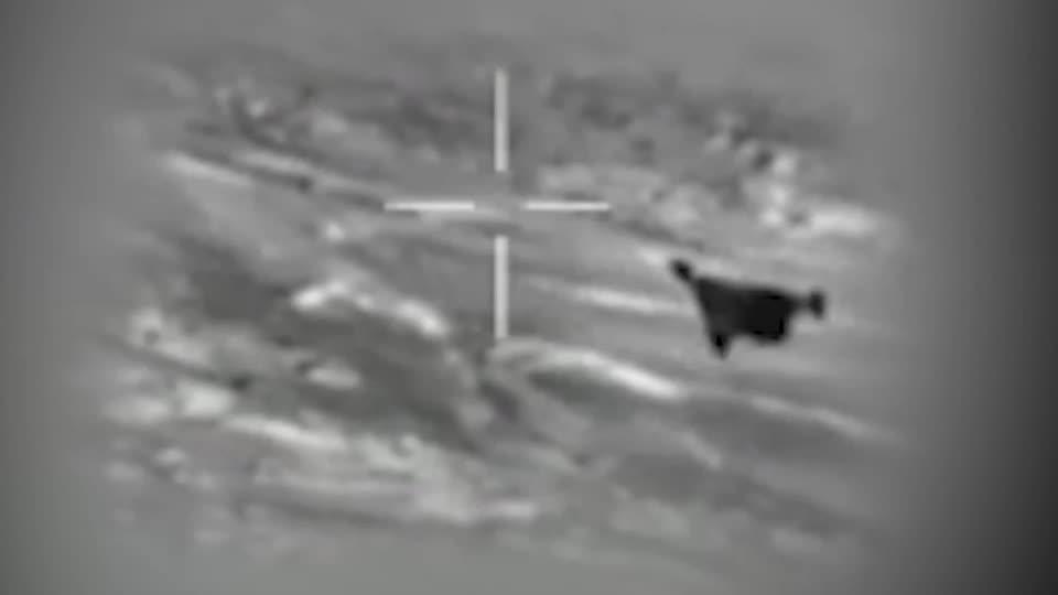 อิสราเอลเปิดภาพวินาทีเครื่องบินรบสอยโดรน-ขีปนาวุธอิหร่าน