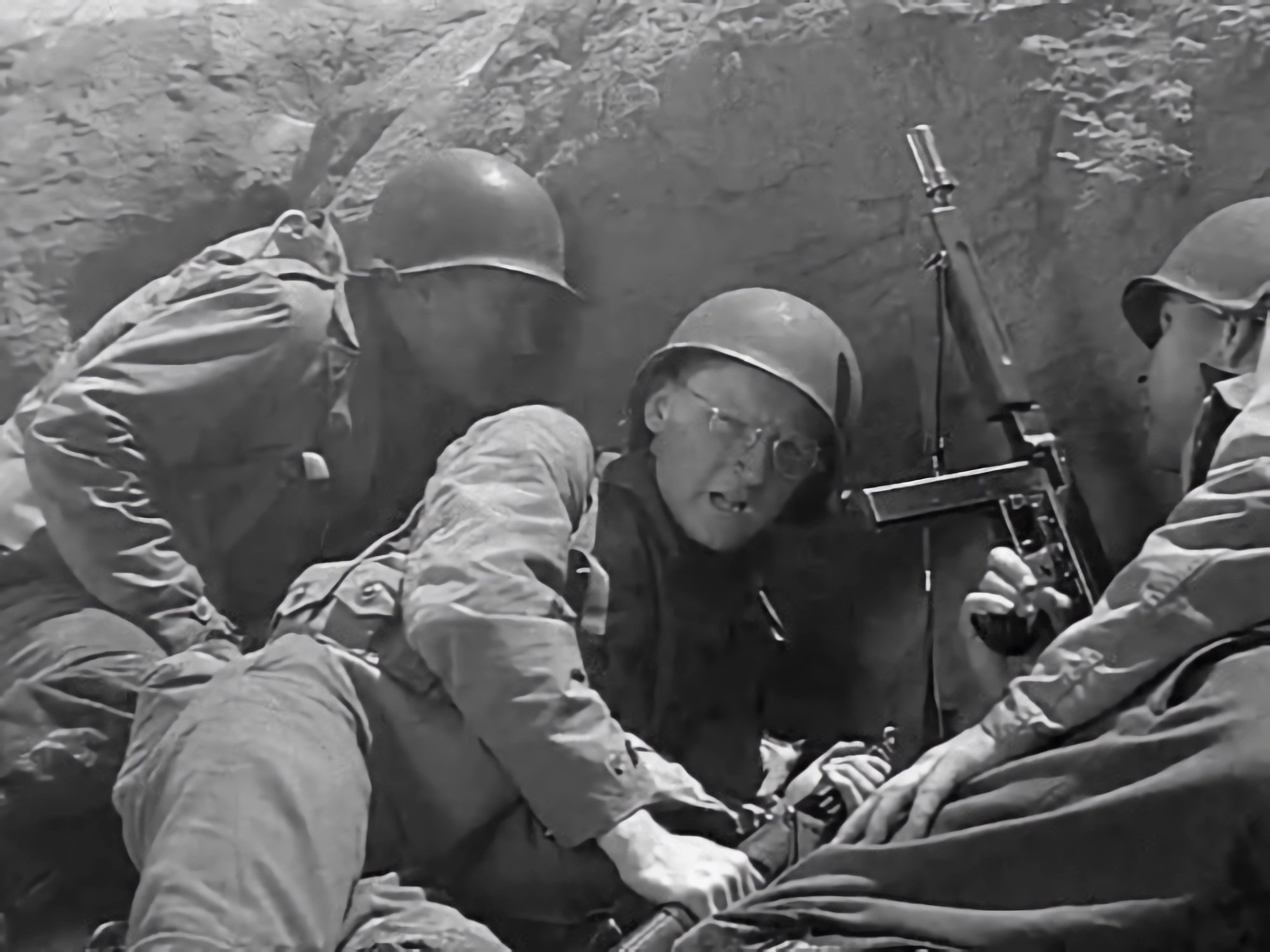 nyt prime videossa: noustaanpas maihin normandiassa – 2. maailmansodan leffaan saatiin kuvamateriaalia armeijoilta