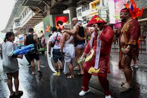 thailand kicks off songkran water festival with a splash