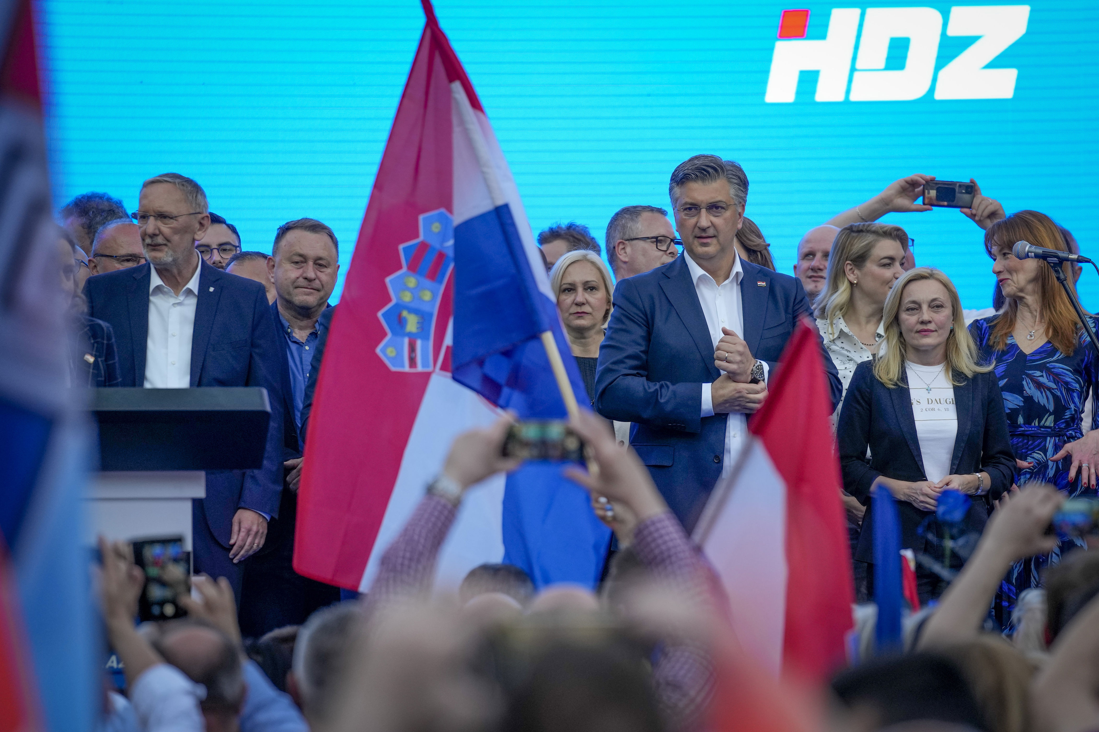 croatia's parliamentary election follows harsh contest between country's top two officials