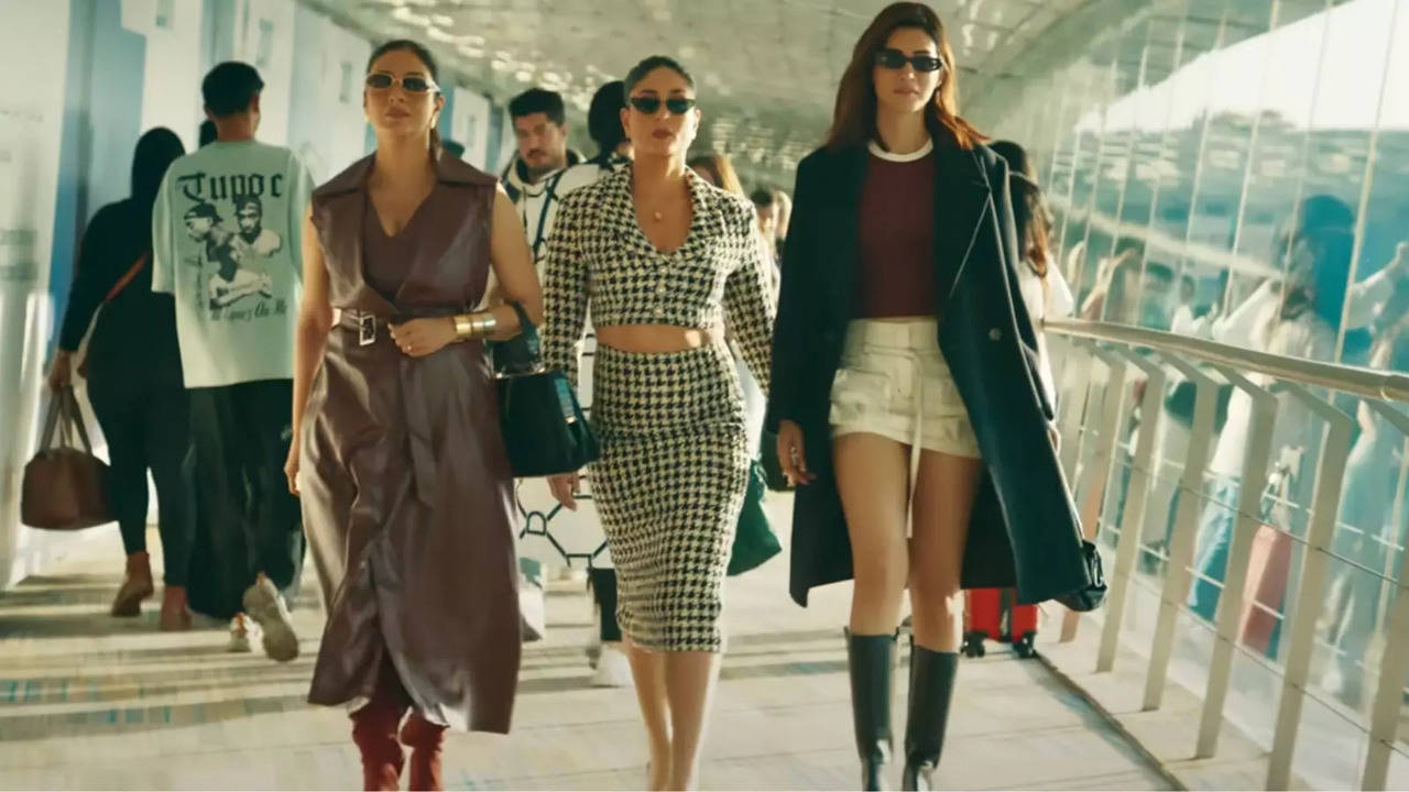 crew box office collection day 17: kareena, tabu, kriti's heist comedy is unstoppable, mints rs 1.75 crore