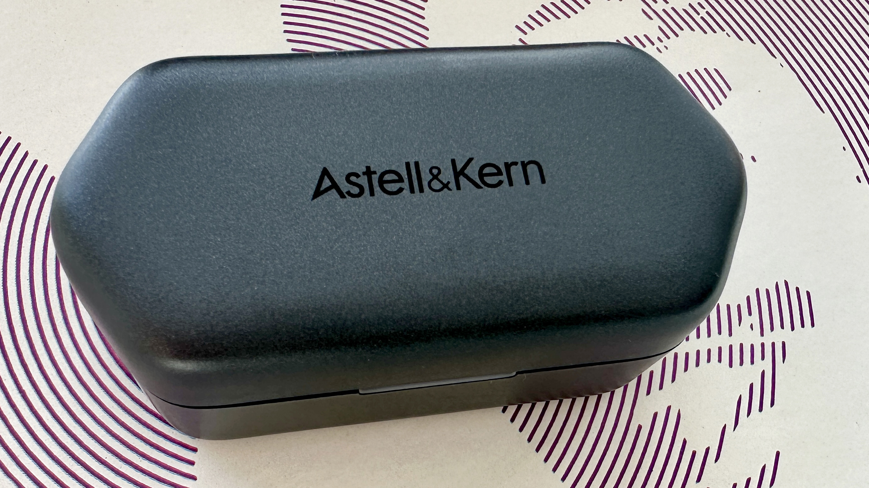 android, astell & kern uw100 mkii review: insightful sound, cumbersome design