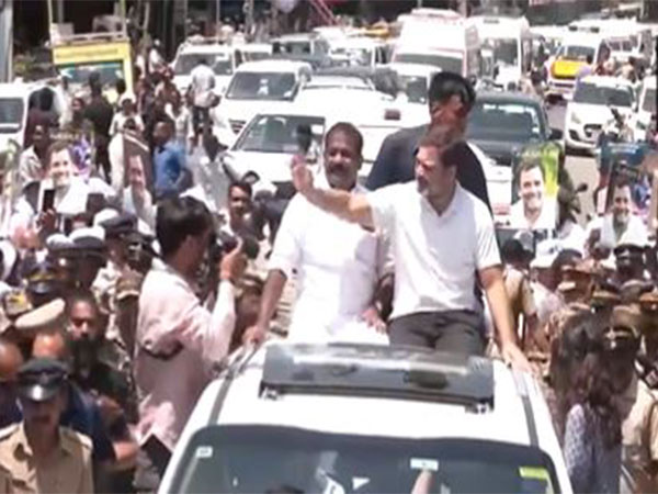 Kerala: Rahul Gandhi Holds Roadshow In Wayanad, To Attend UDF Rally In ...