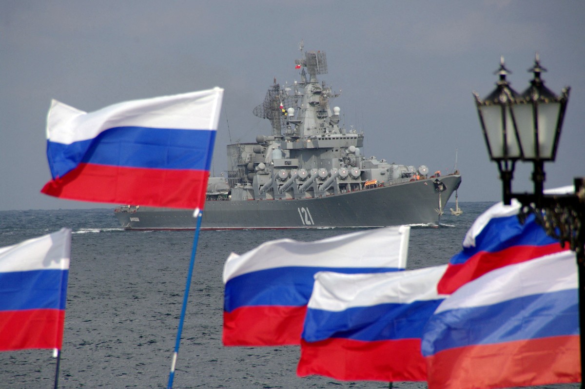 ukraine trolls russia over black sea fleet ship loss