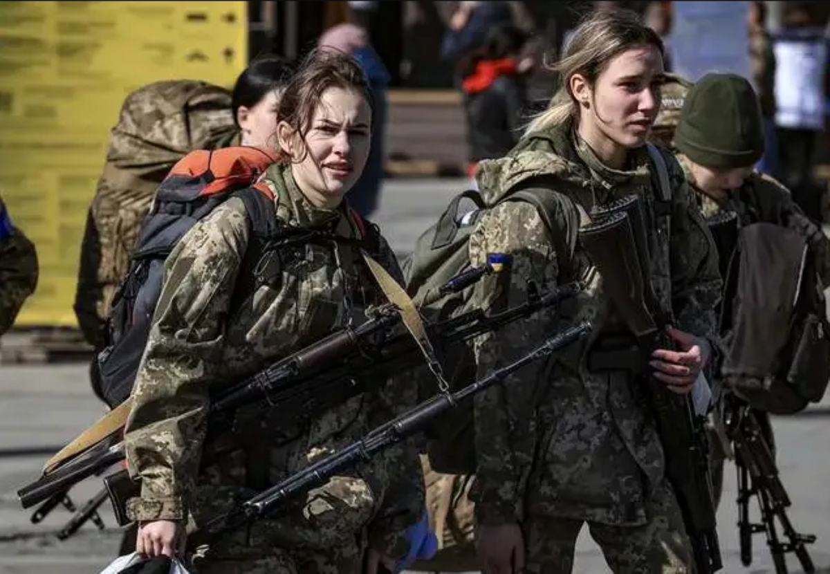 [討論] 慟！烏克蘭女生也要參戰了