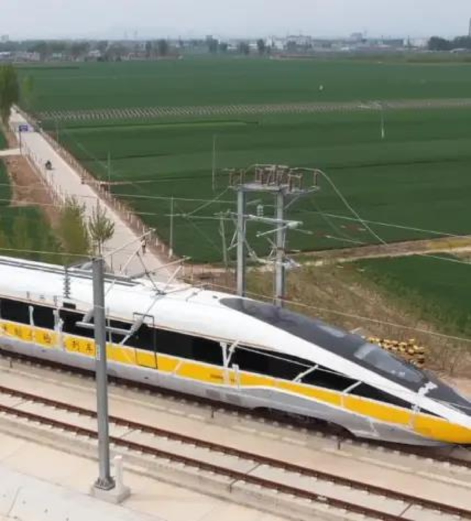 時速400キロ！ 世界最速の高速中国列車を取材
