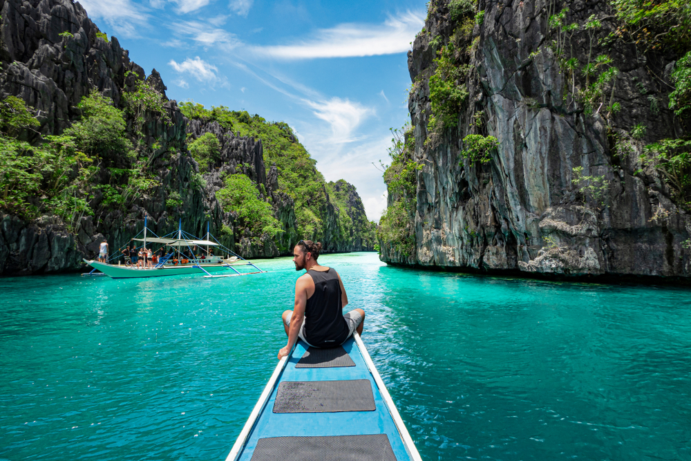 <p>When it comes to planning a vacation, some destinations are perennial favorites that attract millions of travelers each year. These popular vacation spots offer a wide array of attractions, from stunning natural landscapes to cultural landmarks and vibrant city life.</p>