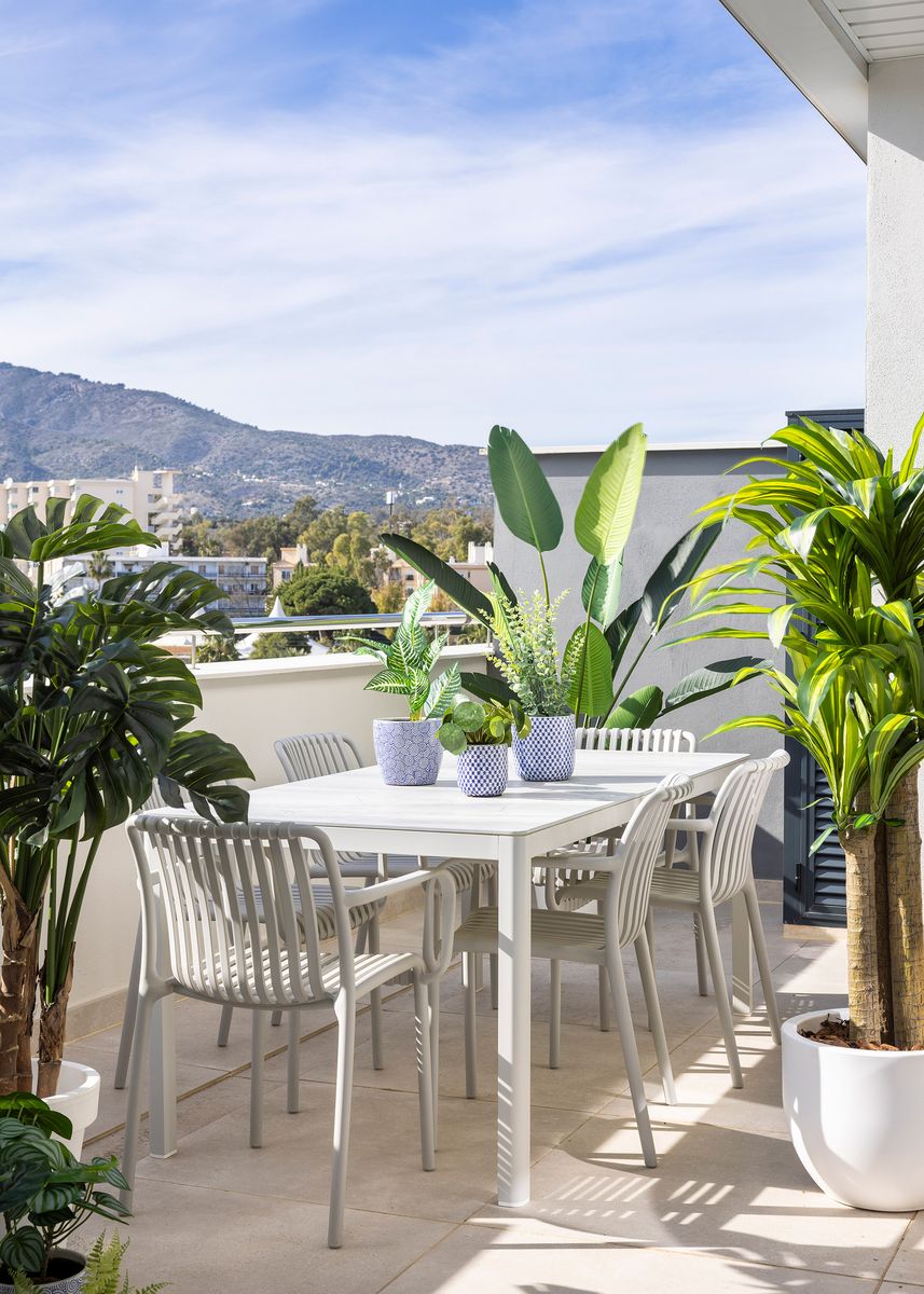 la perfecta casa de vacaciones: un piso moderno -dúplex con terraza- en torremolinos, málaga
