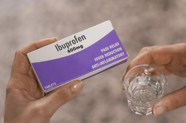 Can I take paracetamol and ibuprofen together? See the NHS advice