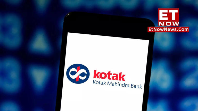 Kotak Mahindra Bank server down? Users face issues in ATM withdrawal ...