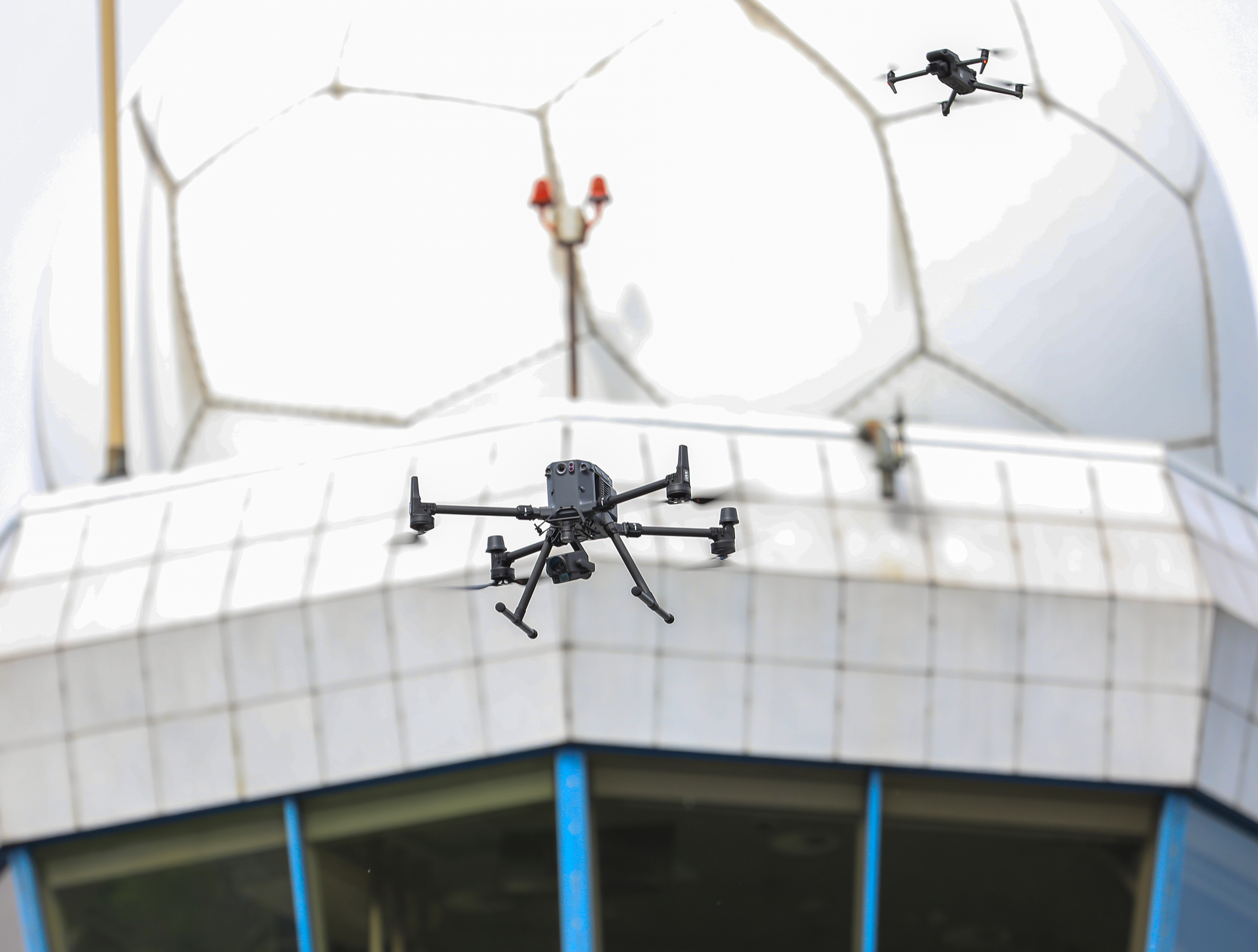 nowa aplikacja dronetower już działa. posiadacze dronów muszą ją pobrać