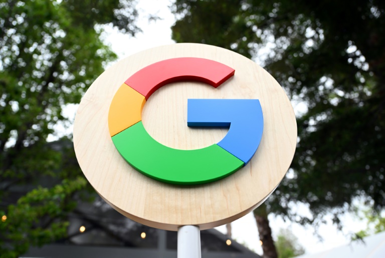google retira sitios de noticias de california en rechazo a un proyecto de ley