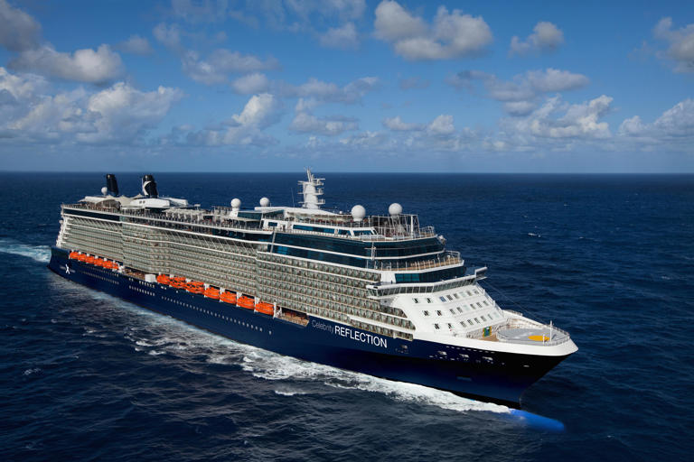Short vs. long cruises: Which one is right for you? Here's how they compare.