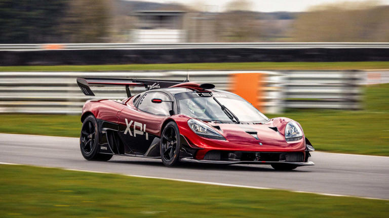 Gordon Murray T.50s track special wows crowds at Goodwood