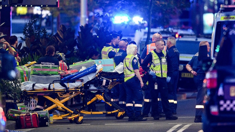 Sydney mall attacker may have targeted women, says police